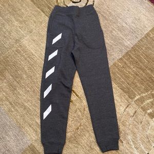~Pennant~ Charcoal Gray Youth Small Jogger